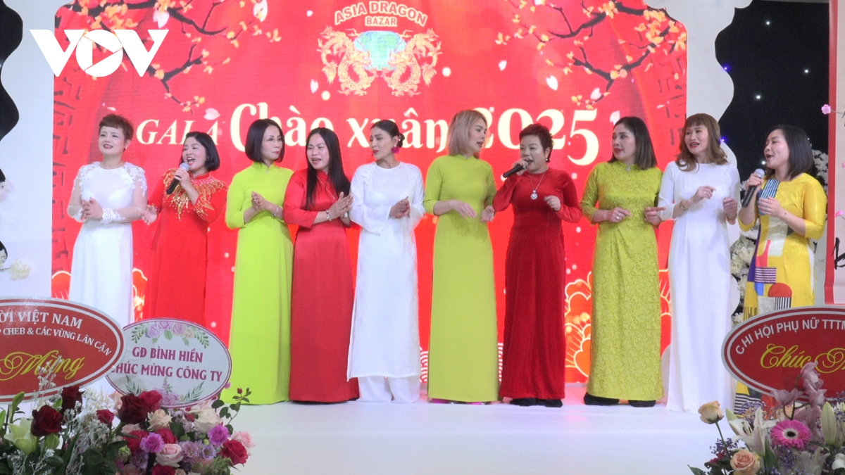 Chương trình văn nghệ và quản lý truyền thông
